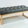 Sitzbank Chesterfield M-DEKO LPP-4 nach Maß aus Holz, mit Schuhregal und gestepptem Sitz aus dunkelgrauem Kunstleder