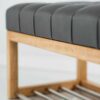 Sitzbank Chesterfield M-DEKO LPP-4 nach Maß aus Holz, mit Schuhregal und gestepptem Sitz aus dunkelgrauem Kunstleder