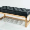 Sitzbank Chesterfield M-DEKO LPP-4 nach Maß aus Holz, mit Schuhregal und gestepptem Sitz aus schwarzem Kunstleder