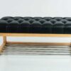 Sitzbank Chesterfield M-DEKO LPP-4 nach Maß aus Holz, mit Schuhregal und gestepptem Sitz aus schwarzem Kunstleder