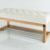 Sitzbank Chesterfield M-DEKO LPP-4 nach Maß aus Holz mit Schuhregal und gestepptem Sitz aus ecrufarbigem Velours