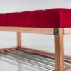 Sitzbank Chesterfield M-DEKO LPP-4 nach Maß aus Holz, mit Schuhregal und gestepptem Sitz aus rotem Velours